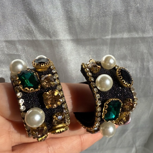 Glamorous Black & Gold Wide Cuff earrings with Emerald Crystals and Pearls - Picture 10 of 12